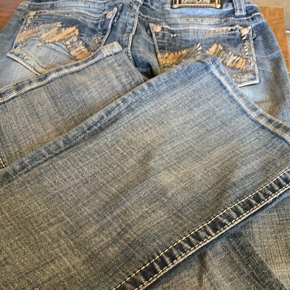 🌺🌺HP🌺🌺Miss Me Bootcut Jeans - Picture 7 of 7